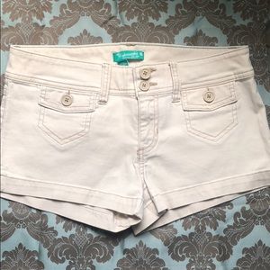Khaki shorts